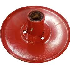 Cleaning Fan Hub / Pulley Assembly Fits CIH | Aftermarket 1541552C2.