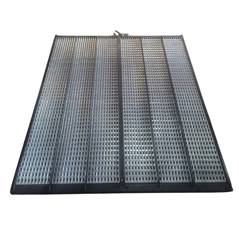 Top Sieve Fits CIH | Aftermarket 1322467C1.